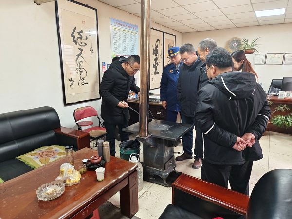 12.18开展安全生产和自然灾害风险隐患排查整治大检查 (3).png
