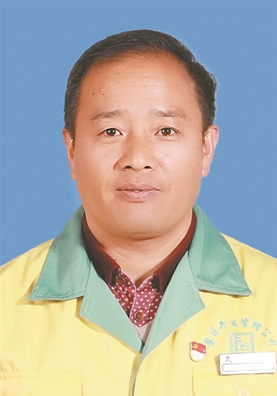 李培生、胡晓春