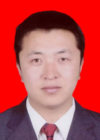 %E5%88%98%E4%B8%9C%E8%8D%A3%EF%BC%88%E7%BA%A2%EF%BC%89.jpg