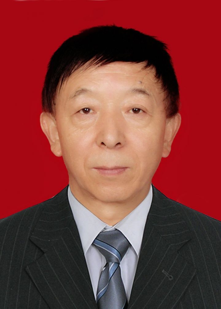 沈成尧.jpg