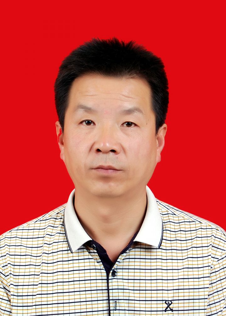 41张明龙.jpg