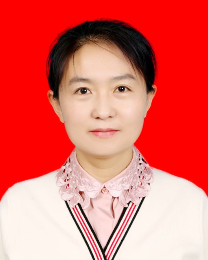 35张莉.jpg