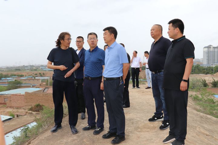 洪金界说,白银区位优势明显,城市绿化美化成效凸显,具有良好的投资