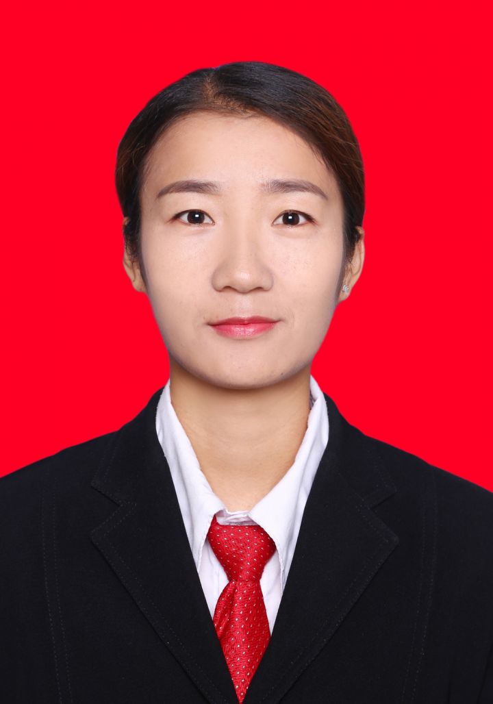 杨娜 女，汉族，甘肃白银人，大学本科，1992年4月出生，2015年12月入党，现任十字街社区党委副书记，拟确定为矿山路社区党支部书记候选人预备人选.JPG