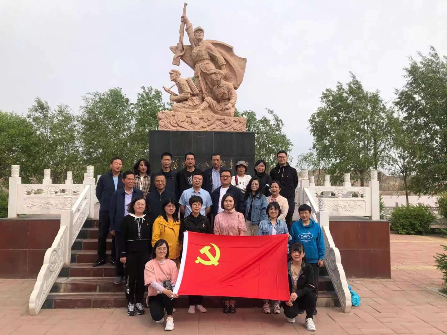 5月20日—参观虎豹口爱国主义教育基地2.jpg