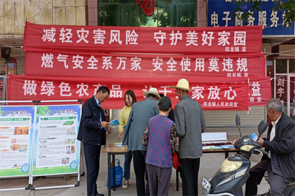 ade51b0abd3b9f51ddd14ae3e11bb79.jpg